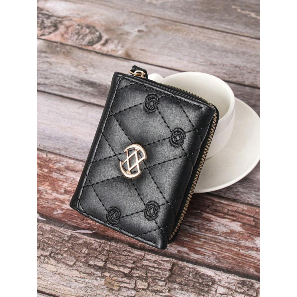 Quilted Small Wallet In Black - Picture 2 of 6